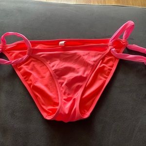 VS bathing suit bottom